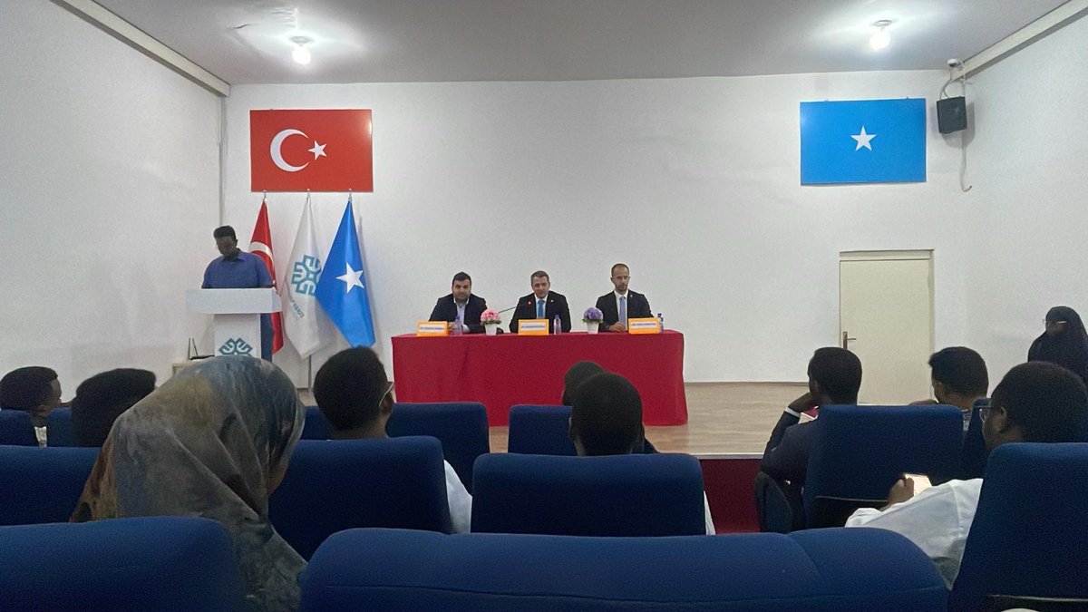 Today, I attended an event organized by the SomTurk Alumni. The event hosted researchers from the Turkish Ministry of Foreign Affairs who visited our country. They presented their research on the mediation efforts of the recent Ankara agreement reached by the  SomEthio leaders.
