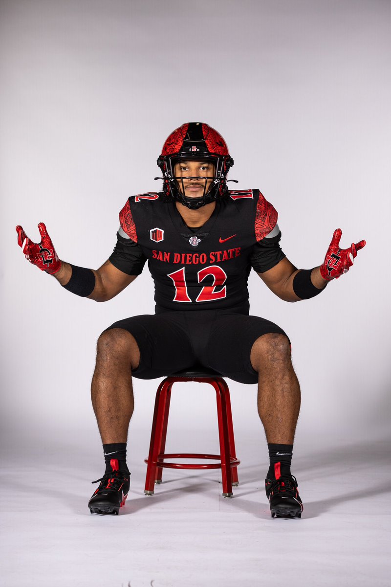 Mister Williams tweet media