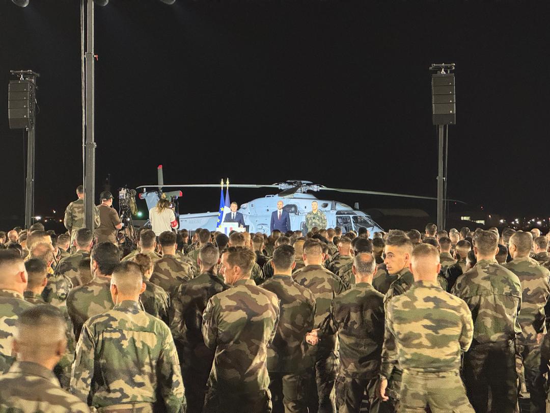 BHKabengele's tweet photo. 🤝🏾Visite PR @EmmanuelMacron 🇫🇷 #Djibouti🇩🇯🙏🏾 le #Groupe @AFD_France @Proparco @expertisefrance à travers son DG @RiouxRemy a réçu les félicitations du #PR @Elysee pour l'engagement #amitié🇩🇯🇫🇷
✅ Eau et Assainissement #PERAD4
✅ Décentralisation #Adil2
✅ Education #Polyval https://t.co/k3szHw4Ay0