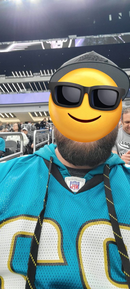 NoticerChance's tweet image. In enemy #territory