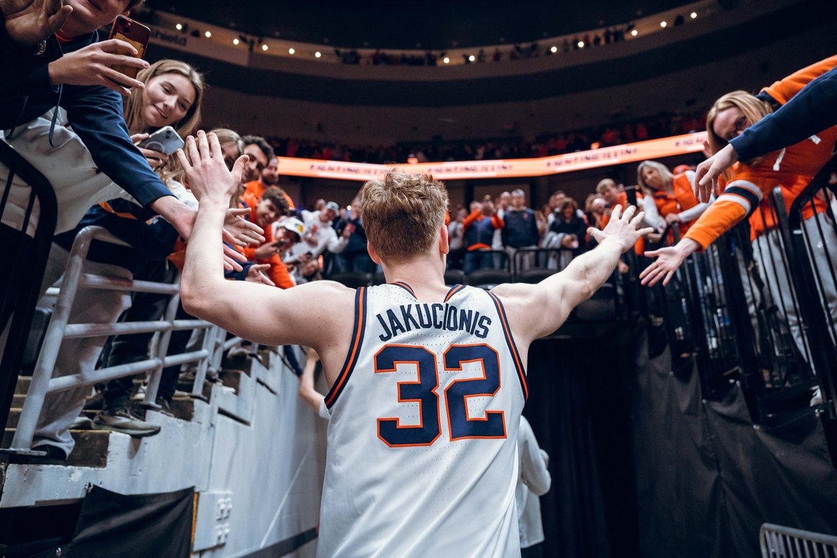 Illinois Men's Basketball tweet media