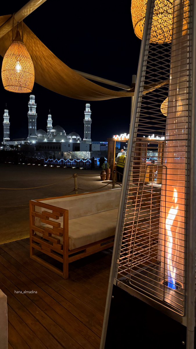 ليالي المدينه مامثلك ليالي