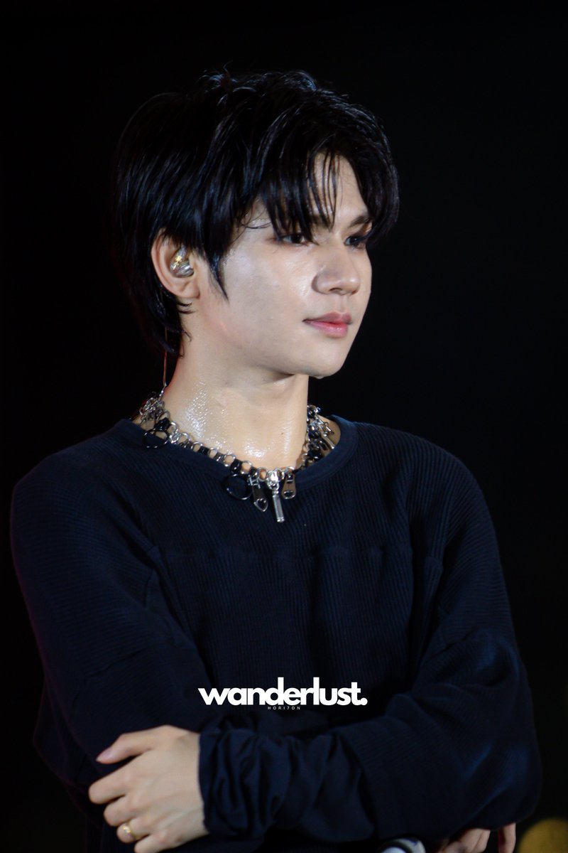 241221 HORI7ON KIM @ HANGOUT WITH HORI7ON
📍 SM MOA

LUCKY WITH GWAPITO

#DecembestWithHori7on
#HORI7ON #호라이즌 
<a href="/HORI7ONofficial/">HORI7ONofficial</a> 
#HORI7ON_KIM #KIM