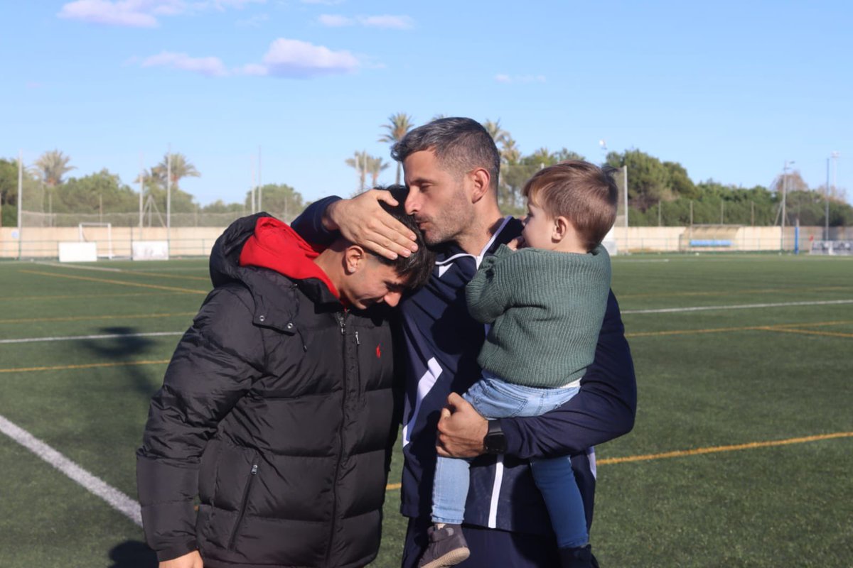 Alejandro Jiménez tweet media