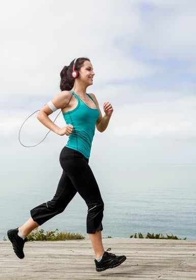 bioflect's tweet image. Feel energized &amp;amp; confident with Bioflect! 🌟 Our FIR garments support recovery, improve blood flow, and reduce cellulite appearance. 

Ready to transform your comfort? 💃 therapygarments.com

#TherapeuticRelief #FIRTechnology #SelfCare