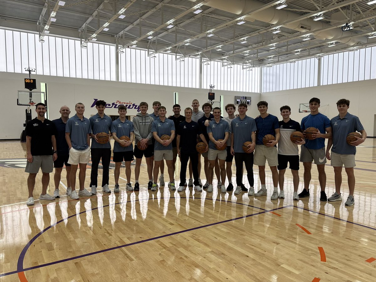 Thank you to <a href="/Coach_Chevy/">Coach Chevy</a> and the <a href="/PhoenixMercury/">Phoenix Mercury</a> for the tour of the new practice facility! (Sorry we missed you Coach Wilber!)