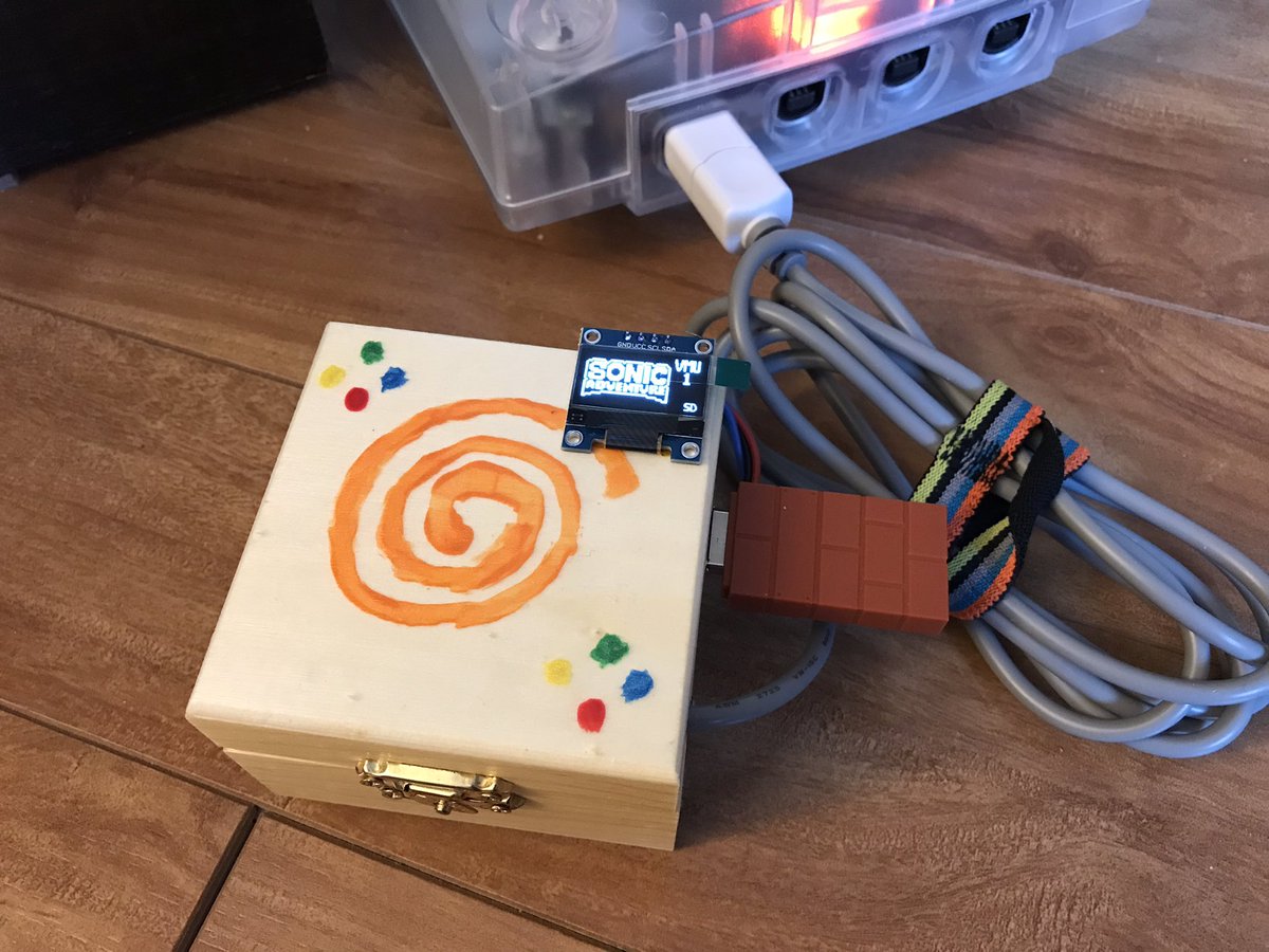 LinuxGameDotNet's tweet image. Taking my #raspberrypi Pico 2 Dreamcast controller adapter to the next level with VMU saves to SD card, keyboard, and mouse support! 🌀