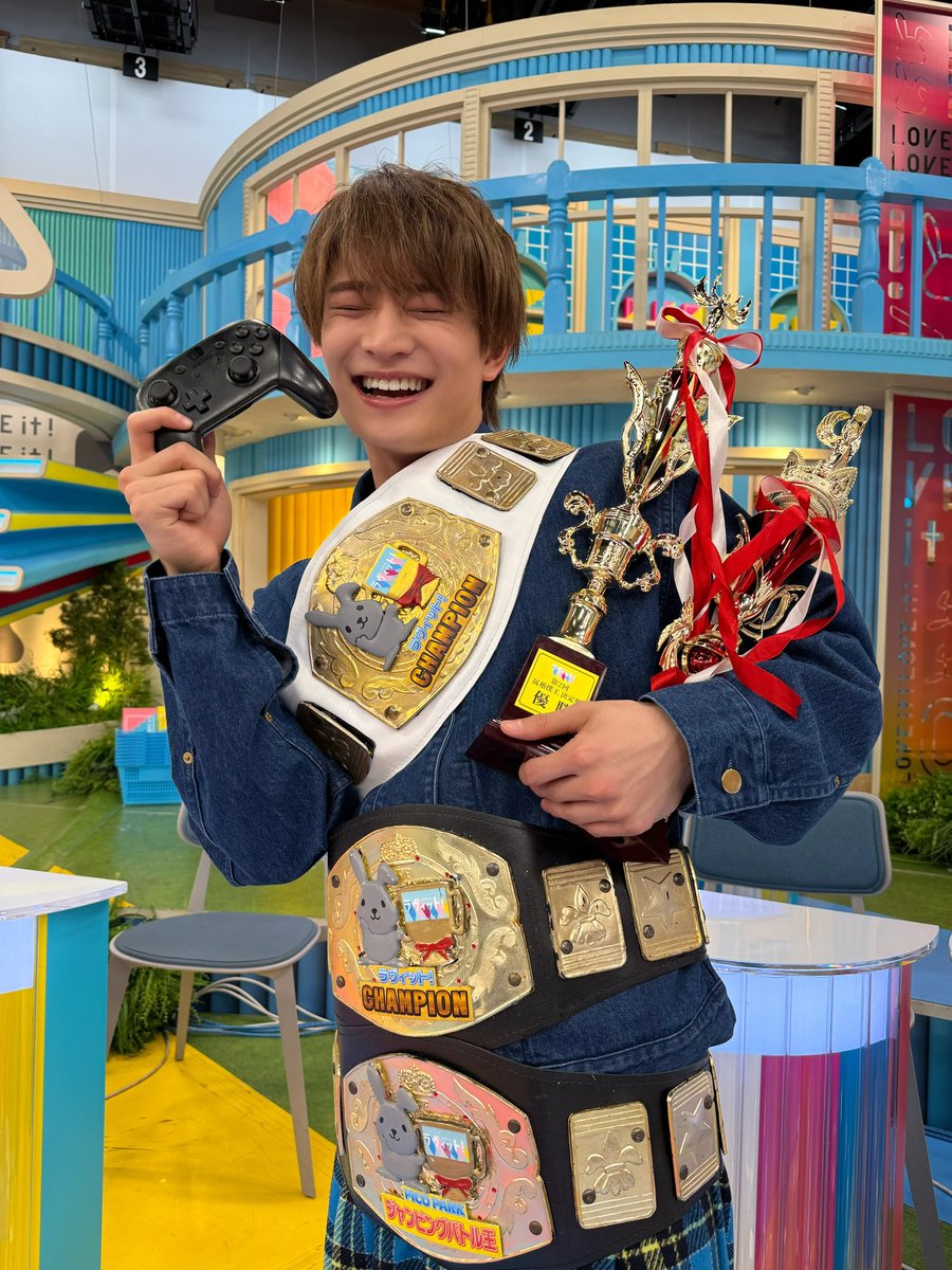 浮所飛貴くん　セット GaZQY7XaoAAu6TB.jpg?format=jpg