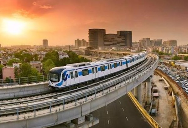 Indianinfoguide's tweet photo. 🚨India is set to become world's  second-largest metro network. 

997 kilometers of metro rail lines are currently under construction across the country. https://t.co/jHxIXTT7Xy