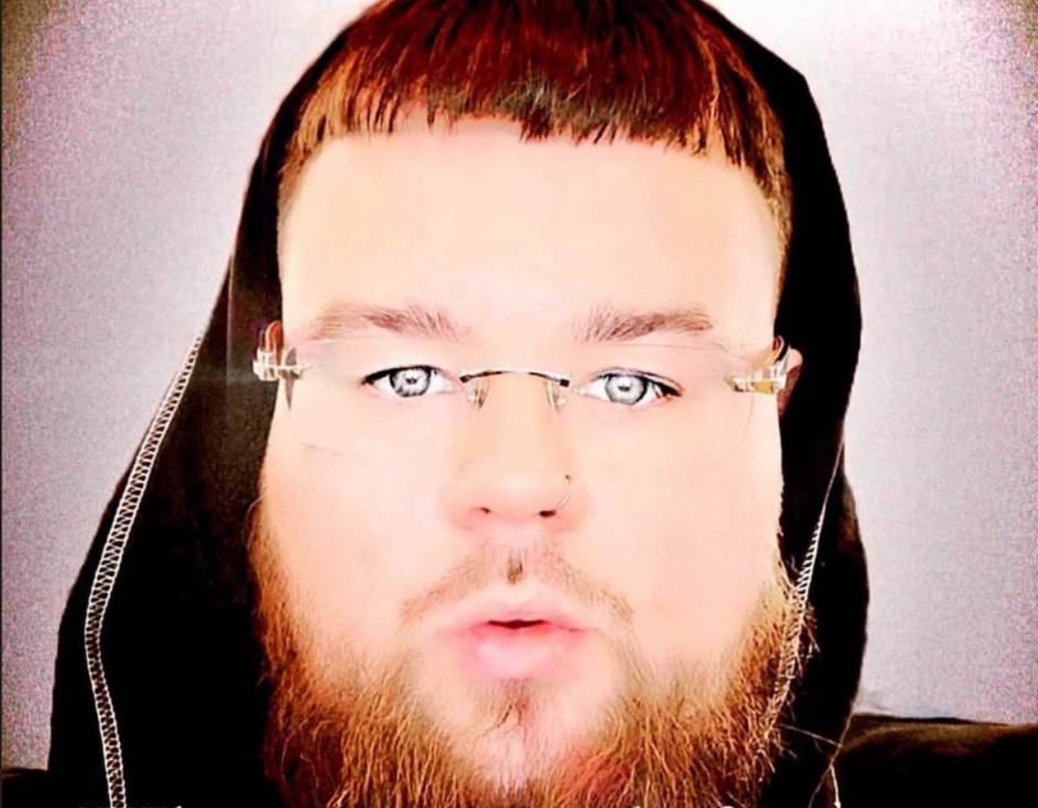 theopurrator's tweet photo. heh.. you dont know who ur messing with https://t.co/jscgD5arhl
