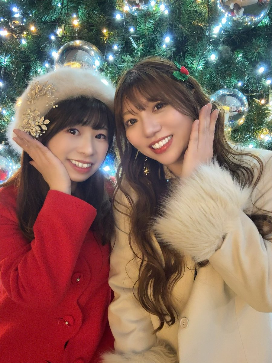 kao__yuki's tweet photo. 今夜(12/23)は #福岡クリスマスアドベント ラストステージです!!
17:20〜
18:20〜
貴賓館前会場でお待ちしております(*^^*)

 #かおゆき
 #福岡市
 #バイオリン
 #バイオリンデュオ https://t.co/mDYN0Yx3RM