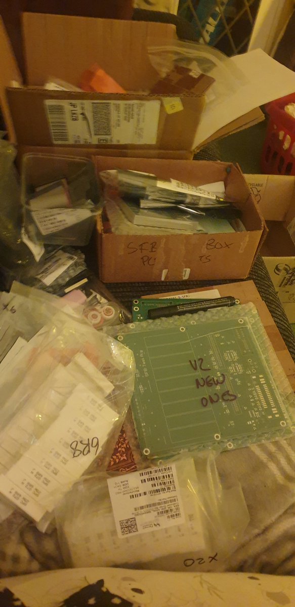 ArcheryTwat's tweet image. Before and after.
Woman&apos;s touch. Everything labeled and dated with quantities on.
#PCBs #Electronics #Nightmare