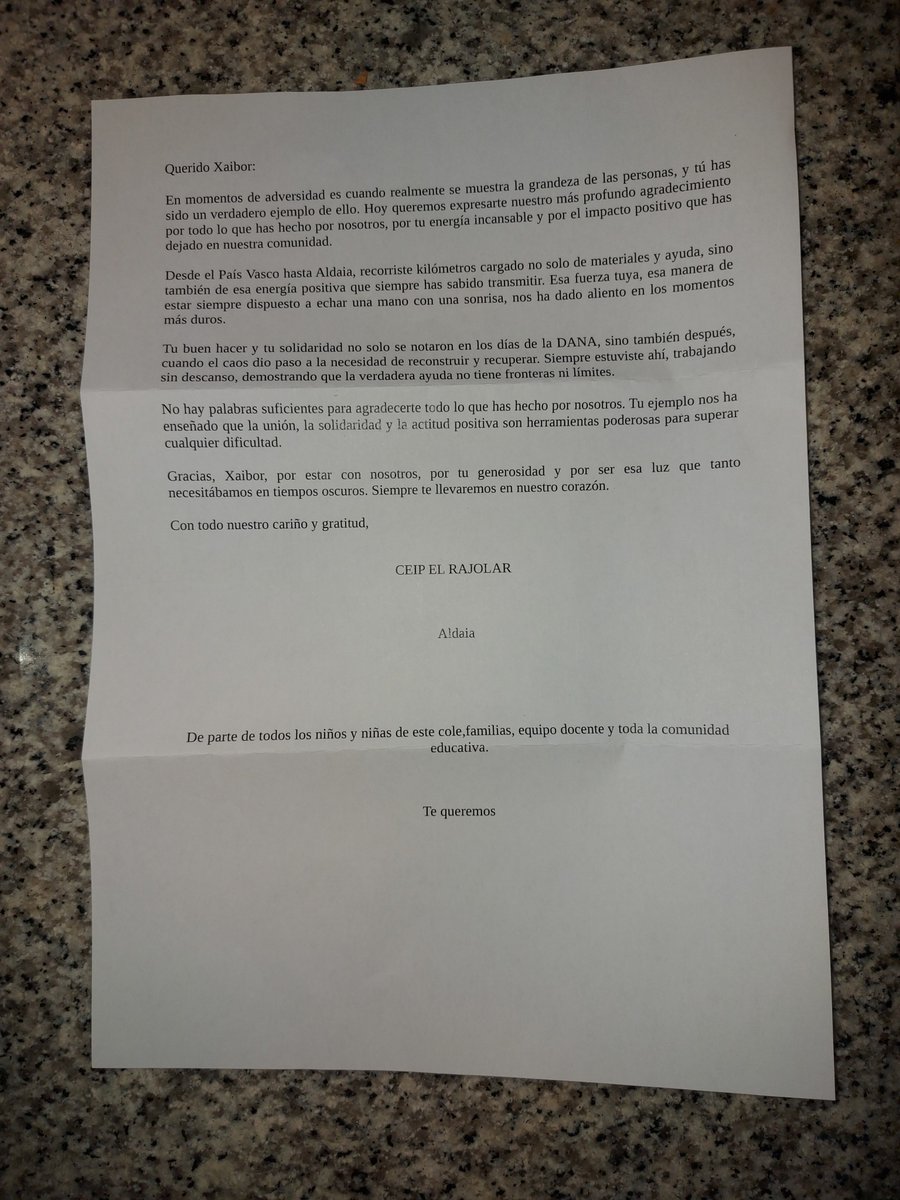 xaibor's tweet photo. Hitzik gabe - Sin palabras https://t.co/qKjD1DkePk