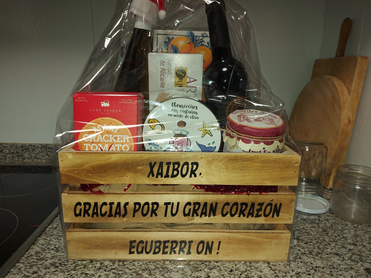 xaibor's tweet photo. Hitzik gabe - Sin palabras https://t.co/qKjD1DkePk