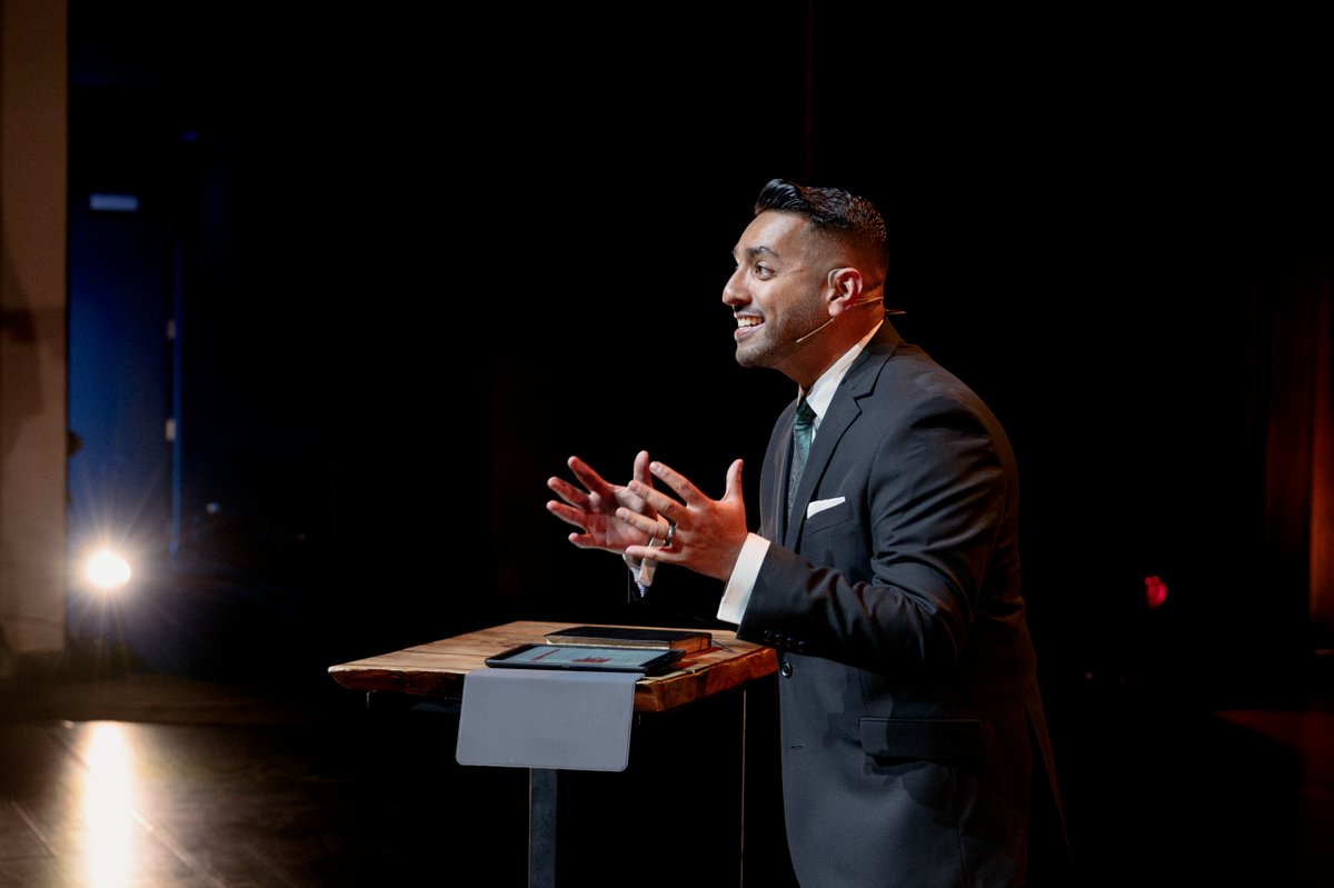 Only 2 days to go until Christmas Eve! Celebrate with us at a Village Church site near you, or join us online for a special service that’s perfect for the whole family. Find service times and locations at the link below or in our bio. Don’t miss it!

thisisvillagechurch.com/christmaseve/