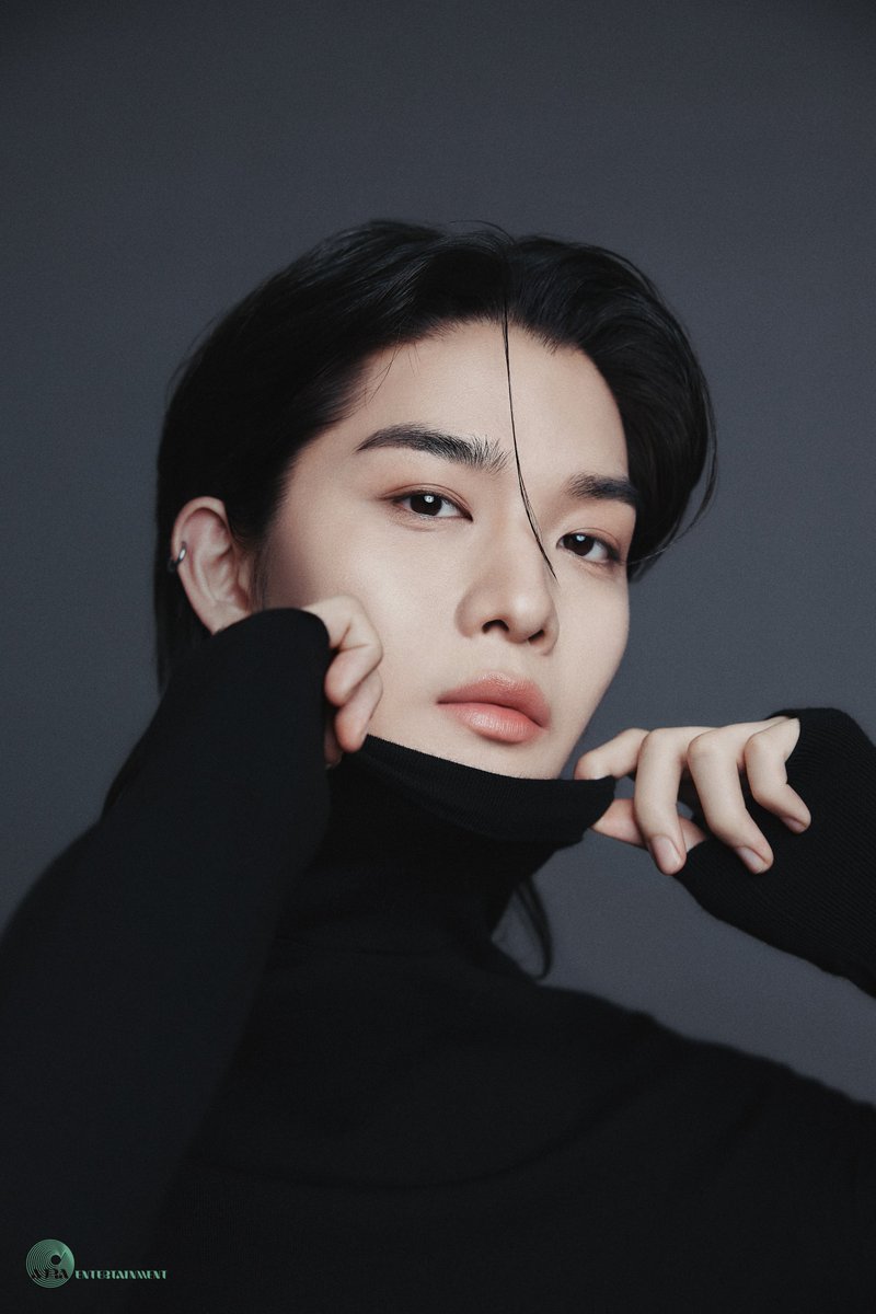 𝐁𝐀𝐄 𝐉𝐈𝐍 𝐘𝐎𝐔𝐍𝐆 𝐏𝐑𝐎𝐅𝐈𝐋𝐄 #𝟓

#배진영 #BAEJINYOUNG