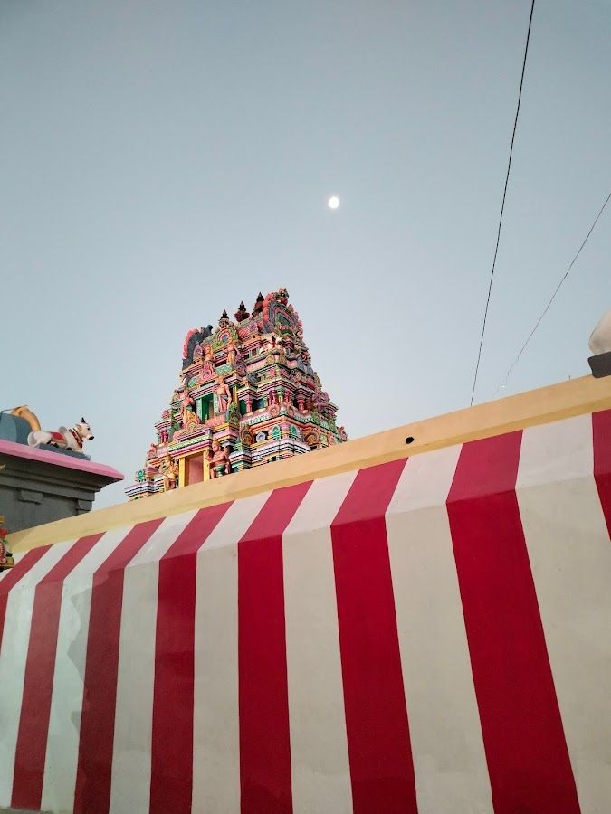 templeoftn's tweet photo. #AalayaDharisanam | #PhotoUpdate |
Sri #Kailasanathar Temple - #ChandranTemple
#திங்களூர் அருள்மிகு #கைலாசநாதர்சுவாமி திருக்கோவில். #சந்திரன்தலம்
#ஆலயதரிசனம் #Devotional
#SivanTemple #500thPost #Moon #Pournami #ChandraBagavan #GopuraDharisanam #X500 #Twitter500 #Thingalur https://t.co/BLMfZDie8C