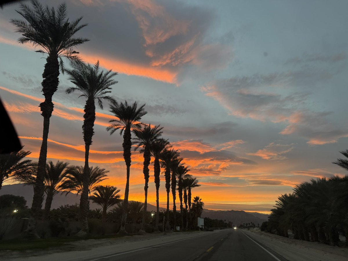 The sunset tonight was gorgeous ❤️