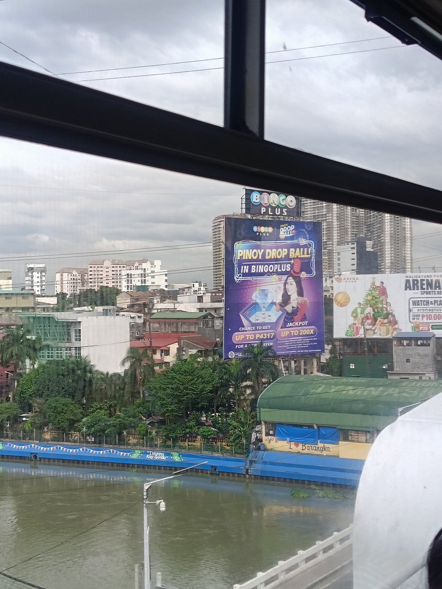 PadernalEdmark's tweet image. Atleast nakita kita dito sa manila @prinsesachinita