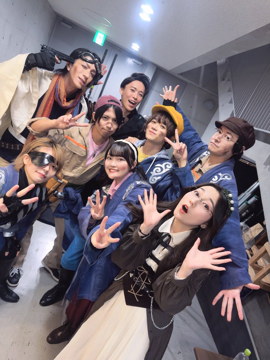 yuyu_2012_2_22's tweet photo. 本日楽日！！！💫

 #舞台カナリア みんな優しくて大好きで仲良くて今日で解散とか信じられない🥺

「次の旅は？！」って思わず出てしまいそうでぜーんぜん終わる気がしません…

ラスト2公演大切に旅に出たいと思います！✈️ https://t.co/z8GesZyIB6
