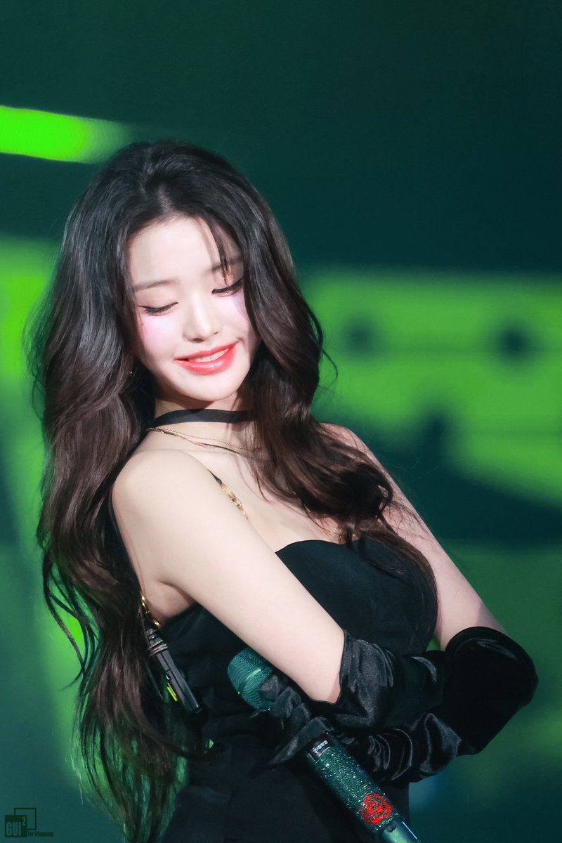 GUI_2_wy's tweet photo. 2024.12.20
KBS
 #IVE #원영 #장원영 #ウォニョン #WONYOUNG #JANGWONYOUNG https://t.co/Qu1AqgHavs