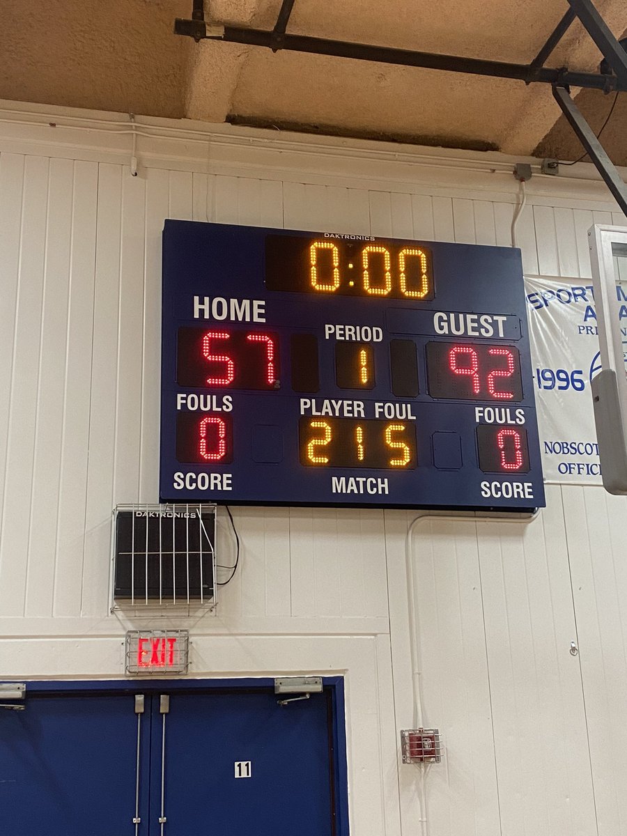 First annual Alumni scrimmage vs the current team. Alumni win this year 92-57! Nice to see a bunch of former players!