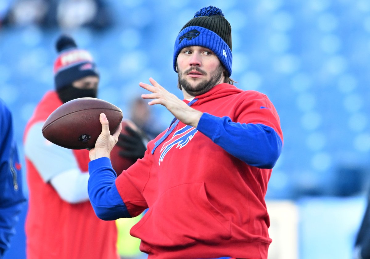 The33rdTeamFB's tweet photo. Josh Allen has the worst Passer Rating among all Week 16 QBs https://t.co/0QYADDoJVf