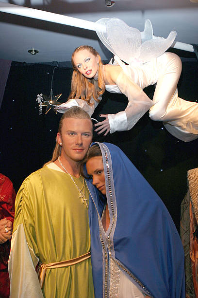 BOTTLEBLONDEZ's tweet photo. 20 years ago, madame Tussauds UK took down their celebrity wax figure holiday set up featuring kylie minogue, david and victoria beckham. (2004) https://t.co/3FdGT1LMNb