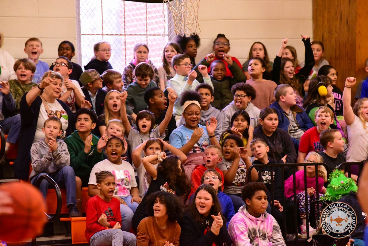HargraveTigers's tweet photo. Check out these awesome pics from the Shooting for Success Classic last Tuesday! π₯
#HargravePG #ShootingForSuccess #BasketballFun #TigerPride https://t.co/JQfPQHgpSl
