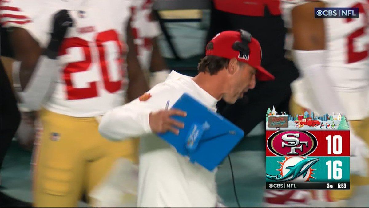 NBCS49ers's tweet image. Kyle Shanahan was animated on the sideline after Jake Moody's miss 😬