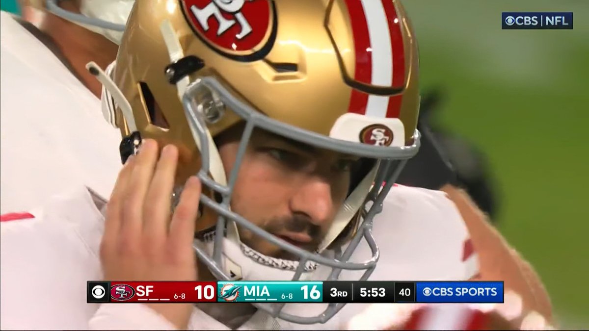NBCS49ers's tweet image. Kyle Shanahan was animated on the sideline after Jake Moody's miss 😬