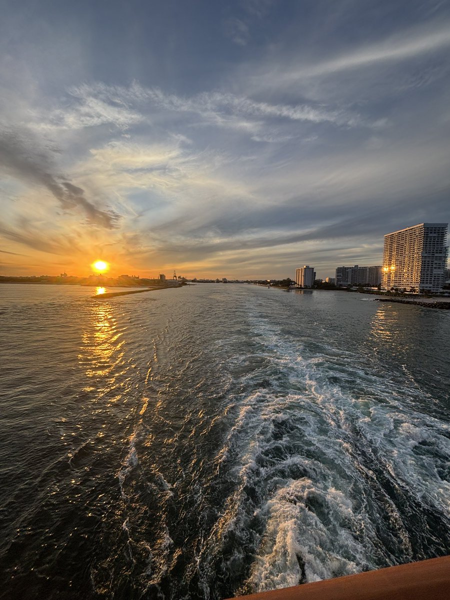 Departure Port Everglades yesterday for our Christmas cruise!