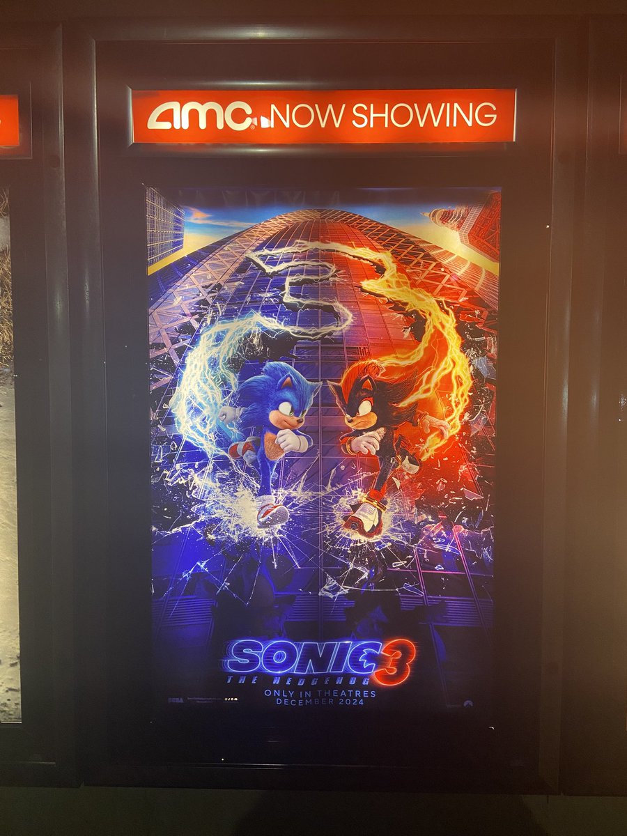 PKFireGod's tweet photo. Last Friday, I saw Sonic 3 with my friends, and it was amazing! This movie had me and my friends laughing and smiling the entire time. Easily the best Sonic movie by far. This movie is the very definition of peak cinema. https://t.co/6eoky5IbMH