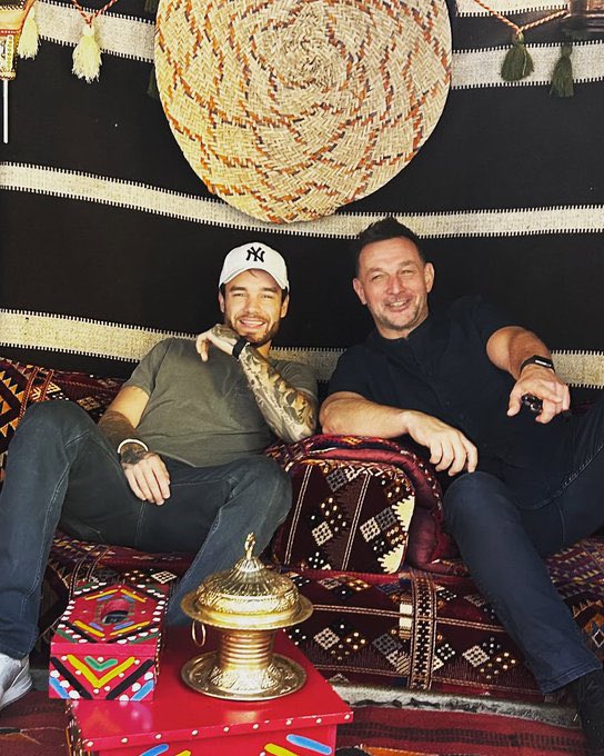 KStomska's tweet photo. Pauly visiting Riyadh and posting a story (picture on the left) to his IG
Picture on the right is from last year โค๏ธ๐ that I added as a reminder
He truly is one of us โค๏ธ
#DirectionerForLife #grief #OT5Forever https://t.co/YRBLZay1j8