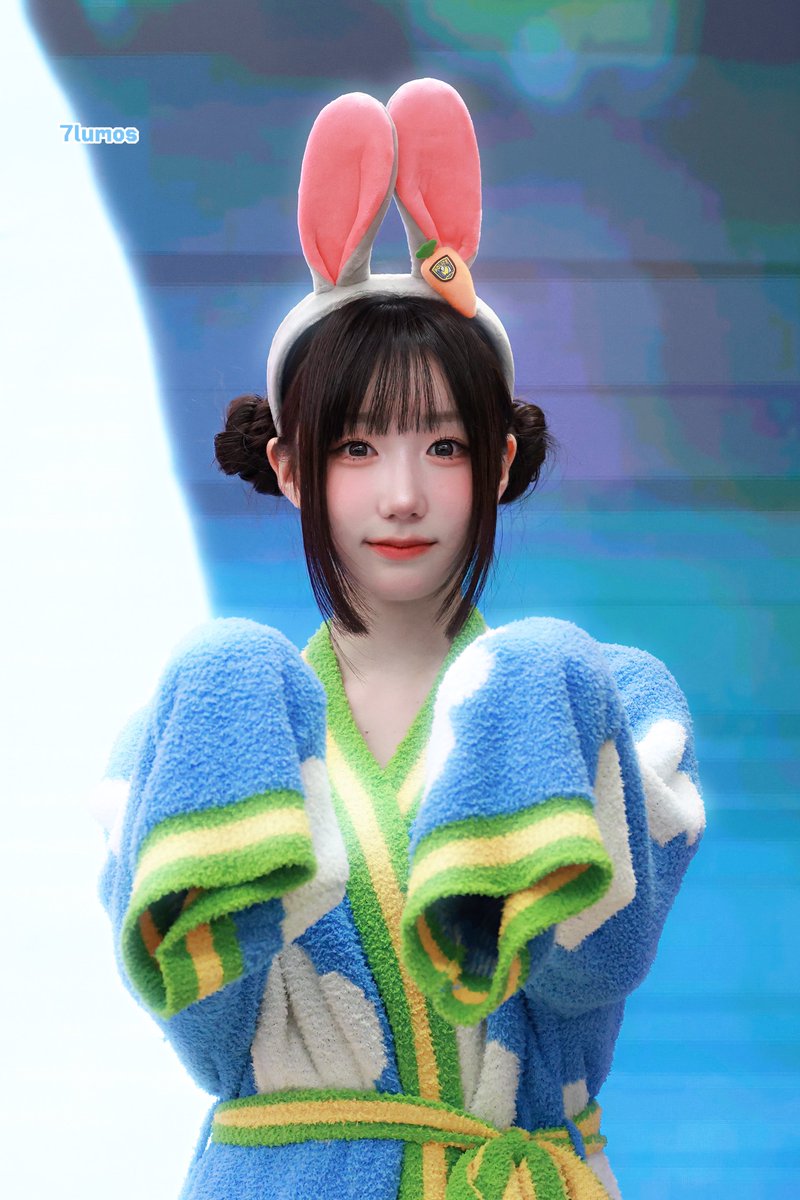 7lumos_'s tweet photo. 231222

ウサギ 🐰՞˶･֊･˶՞ 🐾

#SAYMYNAME #세이마이네임
#MEI #메이 #メイ https://t.co/9cLaaJ2Z8b