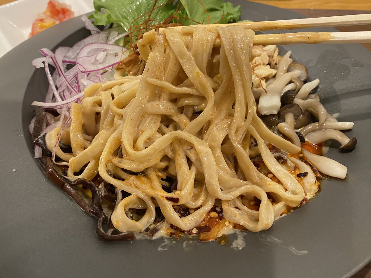 ramentheater's tweet photo. noodle stand THREE P'S@松本
ウマ辛汁なし担々麺¥1200
10/26に訪問
#NOODLESTANDTHREEPS #THREEPS #松本 #汁なし担々麺 #担々麺 #ラーメン #ramen https://t.co/s8FH7PQdWt