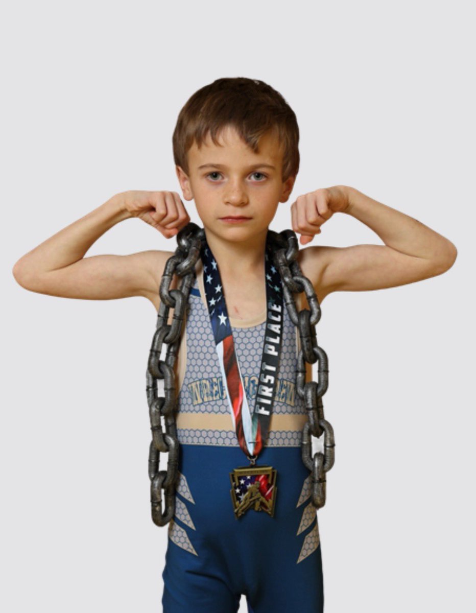 coachMcMullen's tweet photo. 46 lbs MONSTER! Cruz is SO much fun to watch wrestle and he's freaking good. Colby took 4th, Cade took 3rd, and #futurestatechamp Cruz went undefeated! @LVEMcMullen https://t.co/8hUQFNTK8P
