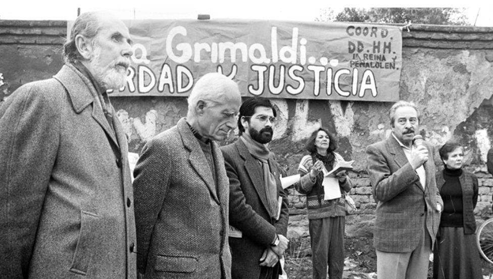 RadioUmbral's tweet photo. 23 de diciembre de 1946 ,en San Miguel, Buenos Aires, Argentina es ordenado sacerdote el cura obrero José Aldunate

Abrazos eternos https://t.co/63X87v7pW3
