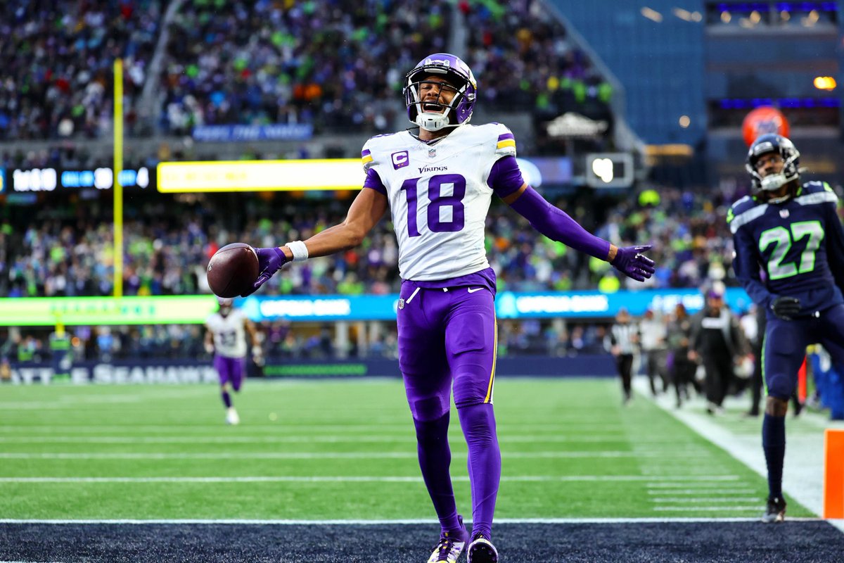 Minnesota Vikings tweet media