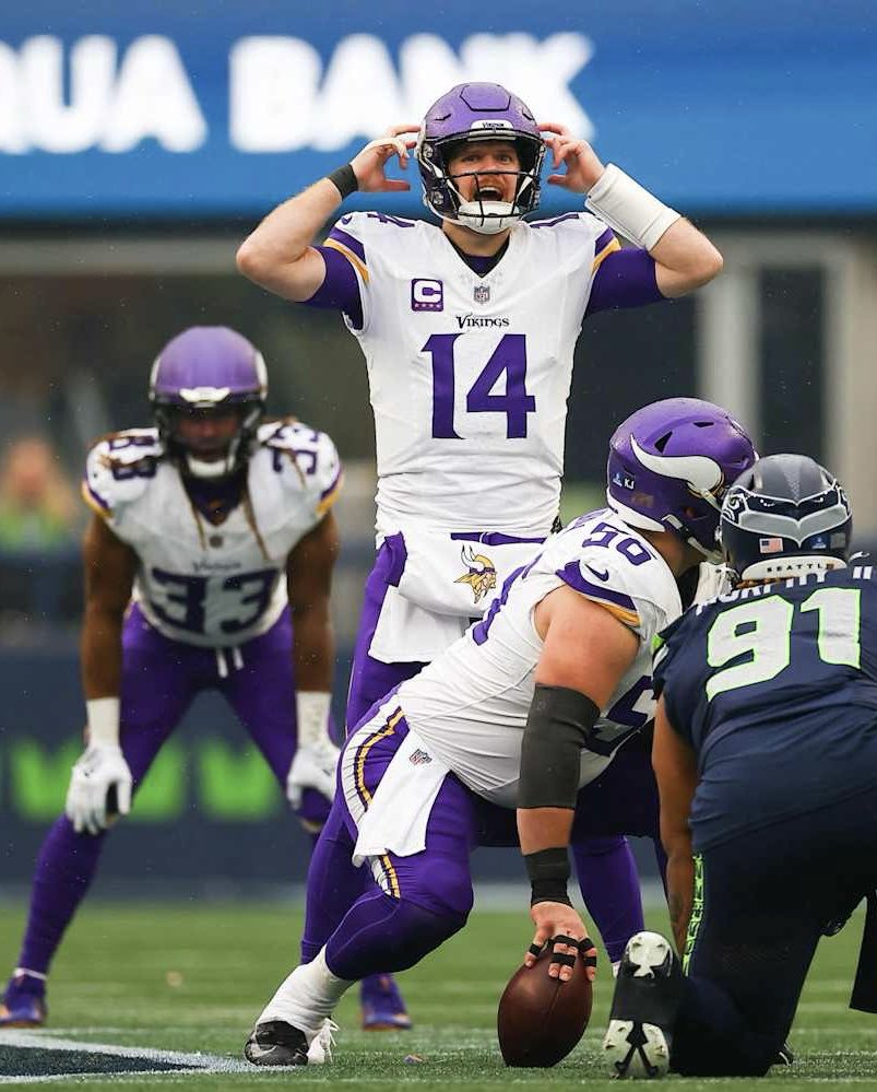 vikingzfanpage's tweet photo. #Vikings QB Sam Darnold today:

• 22/35 Passing
• 246 Passing Yards
• 3 TD’s
• 112.3 Passer Rating

#ProBowlVote Sam Darnold https://t.co/r0Jk3KkLPI