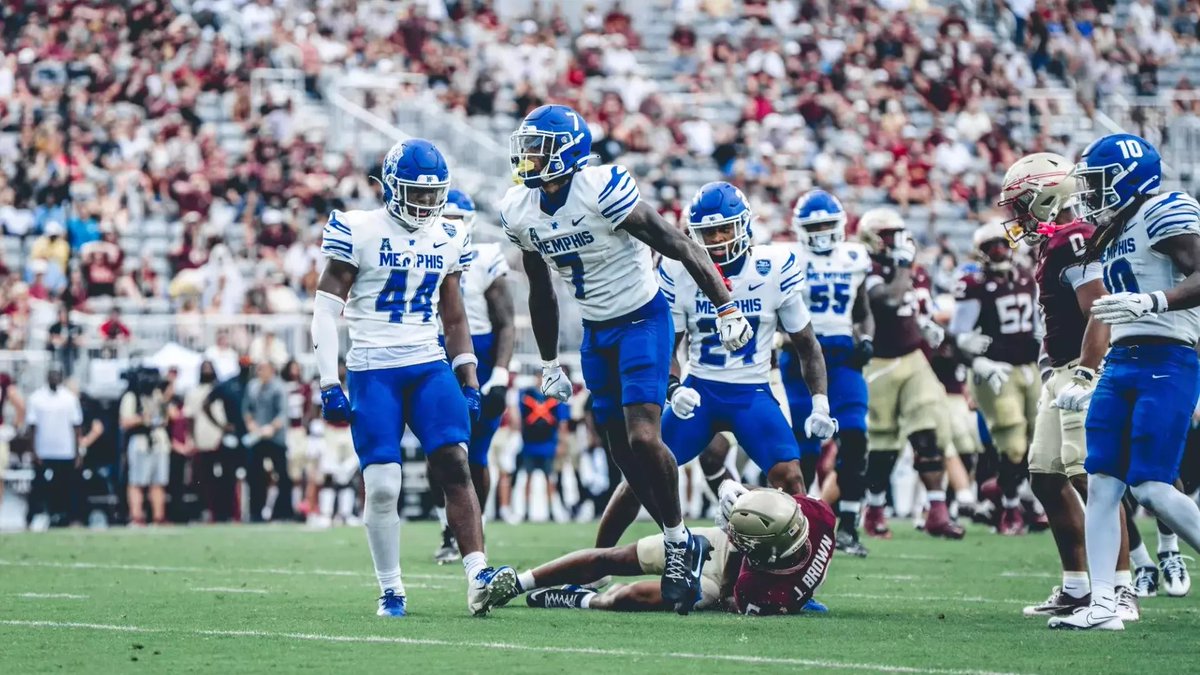 kbains23's tweet photo. Blessed to have received an offer from The University of Memphis! https://t.co/EkPVxQyH8K