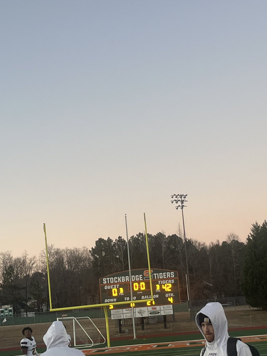 Nafis Pickett (@coach_pickett4) on Twitter photo Great time coaching Team Elite in the NGRC Classic. We won 42-0 and I really enjoyed coaching the WRs and calling the offense. S/o to the offensive staff I had and s/o to the defensive staff
Thank you <a href="/NEGARecruits/">Northeast Georgia Recruits</a> for the opportunity Great time coaching Team Elite in the NGRC Classic. We won 42-0 and I really enjoyed coaching the WRs and calling the offense. S/o to the offensive staff I had and s/o to the defensive staff
Thank you <a href="/NEGARecruits/">Northeast Georgia Recruits</a> for the opportunity