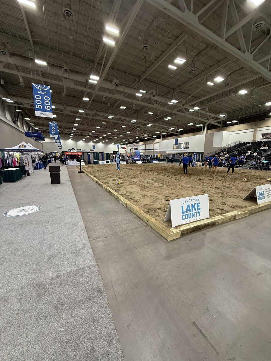 MNU Volleyball tweet media