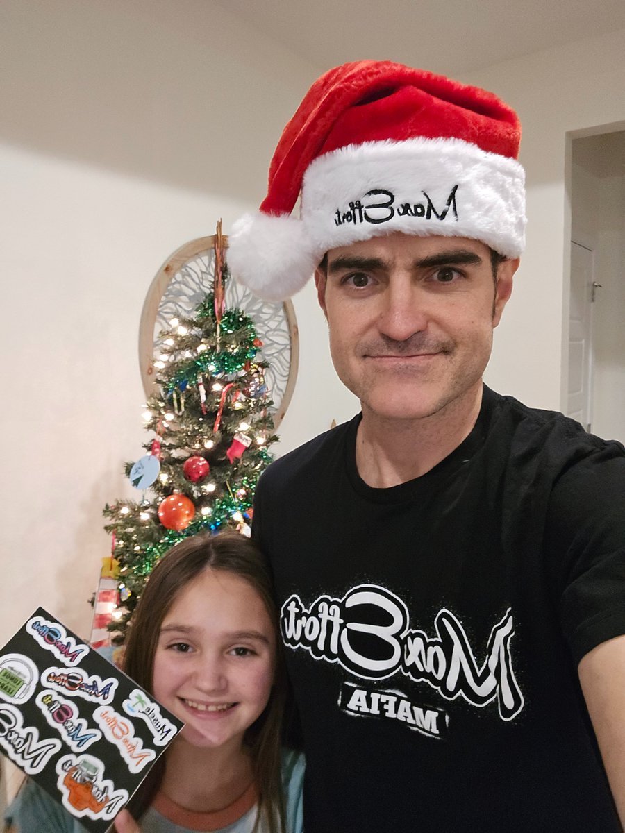 Shipwreck580's tweet photo. Merry Christmas to all and to all a good night! https://t.co/FVm61WkwS6