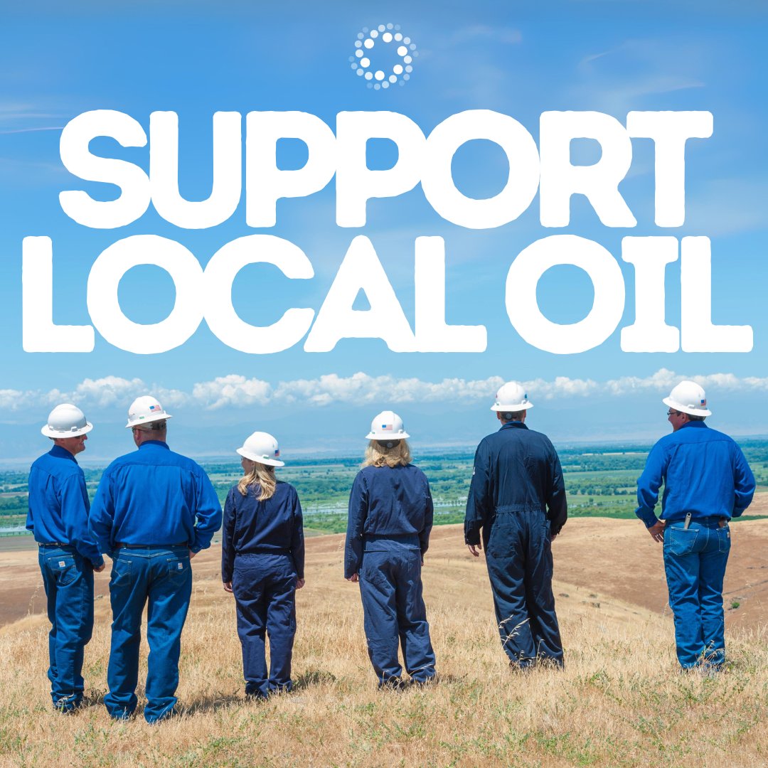 KernEnergy's tweet image. This holiday season, give California a gift that keeps giving—support local oil! 🎁💧 Every barrel produced here means more local jobs, energy security, and cleaner options than costly imports. Let's fuel California's future, one Christmas wish at a time! 🎄 #KeepItLocal