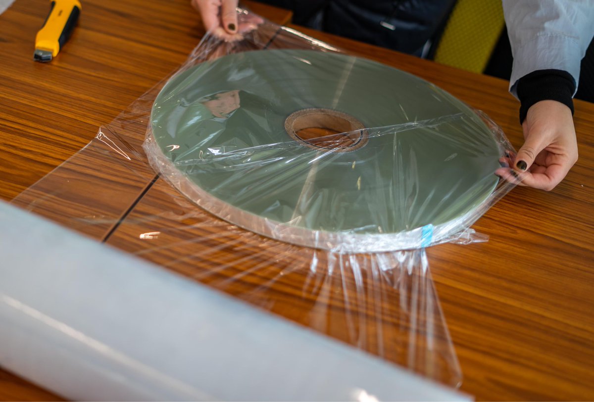 noranorayang's tweet image. We are packing up free #MylarTape samples right now, getting them ready to ship out to our customer!  🚚 💨 
#PolyesterTape #CableMaterials #SamplePacking #ONEWORLD