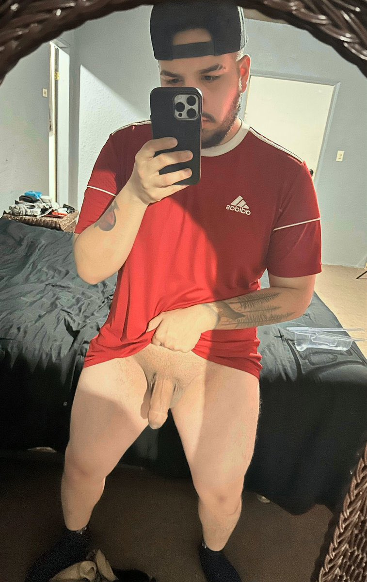 ramonhiguerajt's tweet photo. ¿Con pelos o sin pelos?😏😈

https://t.co/yotK4a454x https://t.co/Mryin7e6oV