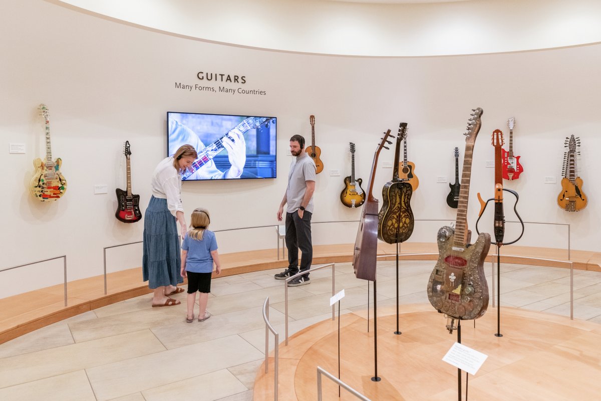 Make music a part of your holiday plans! 🎶 MIM is open daily 9 a.m. to 5 p.m. and will be open 10 a.m. to 5 p.m. on Christmas day.

Plan your visit: mim.org/plan-your-visi…
