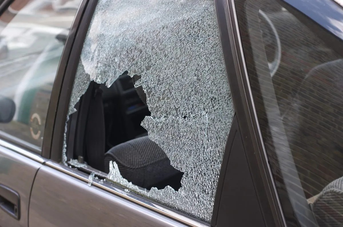 Y'all be careful out there. There are lots of break-ins happening all around downtown Sacramento. I had 2 Kings tickets in my car, and someone broke in and left 3 more.