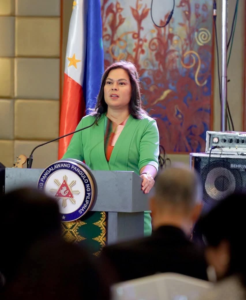 RyanLingo_'s tweet photo. Siya po ang mas bagay tawaging Madam President!ππ»ππ»β
#SaraAll2028
#DuterteParin
#Daughterte https://t.co/9m1zWBQvlw